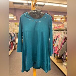 Allen & Rob LAdies Small Teal Top NEW
